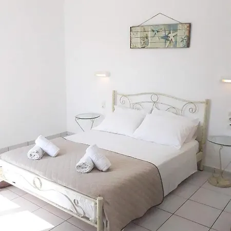 V-rooms In Milos Cyclades