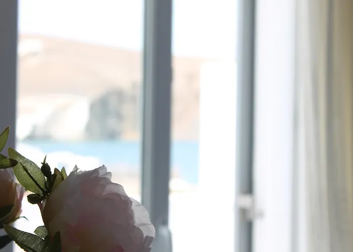 V-rooms In Milos Cyclades * Πολλώνια