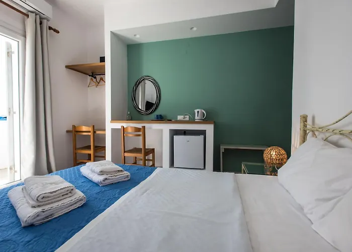 V-rooms In Milos Cyclades * Πολλώνια