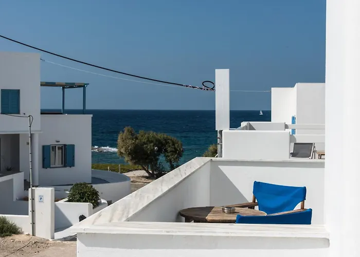 Ξενοδοχείο V-rooms In Milos Cyclades *