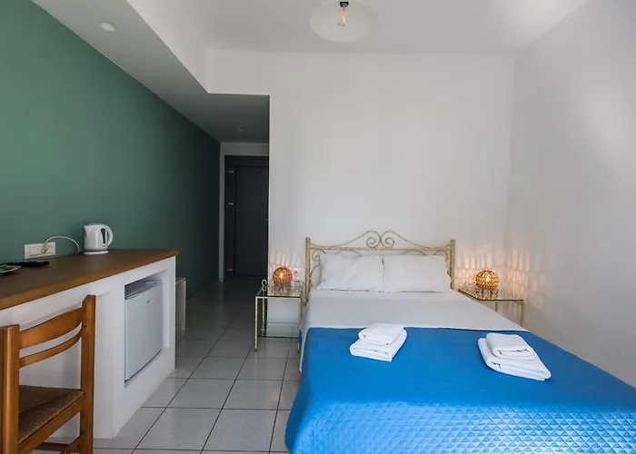 V-rooms In Milos Cyclades *